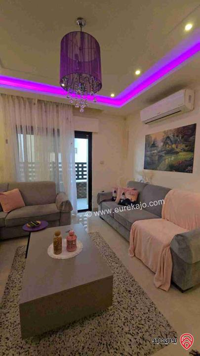 شقة مميزة طابق ثاني مساحة 150م للبيع في عمان - مرج الحمام 