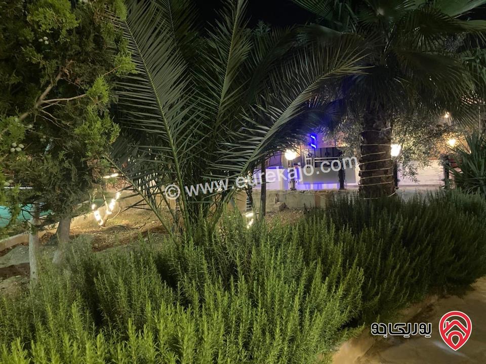 مزرعة مساحة الأرض 980م والبناء 110م للبيع في عمان - موبص / تبعد عن شارع الأردن 5 دقائق