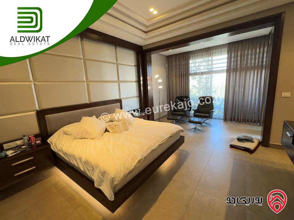 فيلا مستقلة للبيع في عمان - بدر الجديدة مساحة الارض 985م ومساحة البناء 1200م ومساحة الحديقة 400م ومساحة الترس 200م ذات موقع واطلالة مميزة