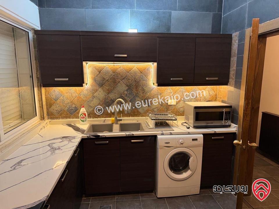 شقة سوبر ديلوكس أرضية مساحة 180م للبيع في عمان - جبل اللويبدة