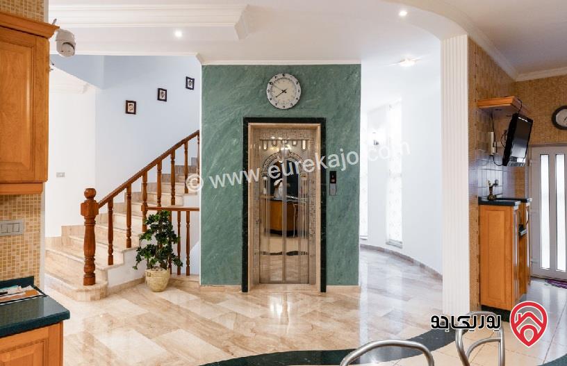 فيلا مستقلة مساحة 1028م على أرض 610م للبيع في عمان - دابوق 