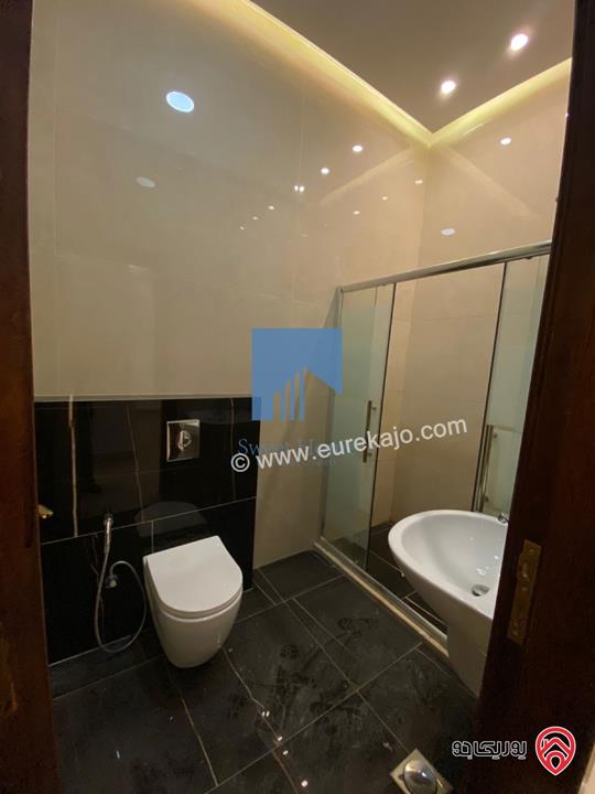 شقة أرضية 210م مع ترسات 170م للبيع في عمان - عرقوب خلدا - قرب خزان ماء (حاووز)