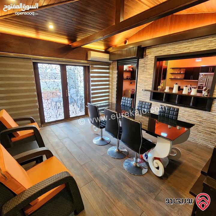 شقة مفروشة أرضية مساحة 241م داخلي و 28م خارجي للايجار في عمان - خلدا