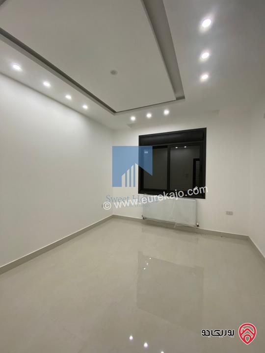 شقة فاخرة للبيع في عمان - الجندويل قرب المتصرفية طابق اول 170م تشطيب سوبر ديلوكس لم تسكن بسعر مغري