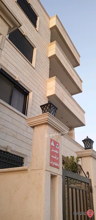 شقة مساحة 180م طابق أول للبيع في عمان - طبربور قرب الجامعة الاسلامية