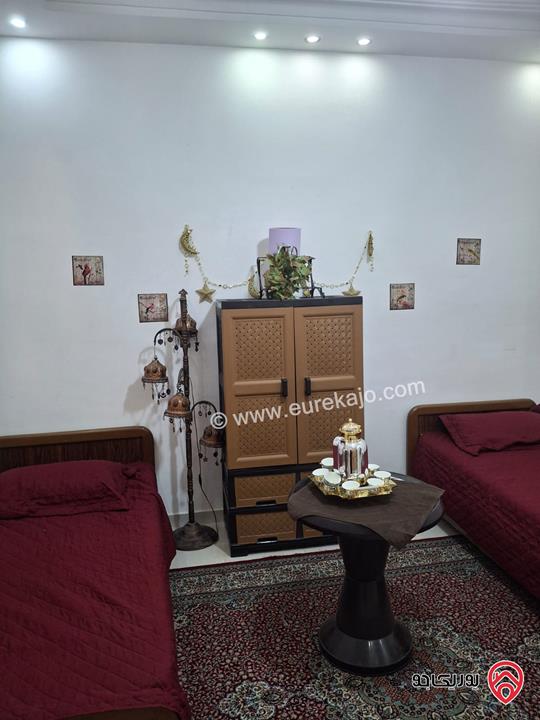 فيلا دوبلكس مساحة 200م على أرض 250م للبيع في عمان - طبربور 