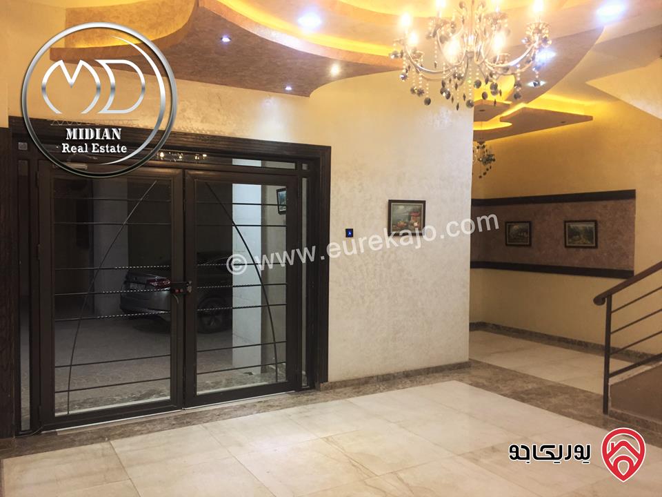 شقة جديدة فارغة للايجار عرقوب خلدا مساحة 230م تشطيبات و ديكورات سوبر ديلوكس اطلالة جميلة بسعر مميز