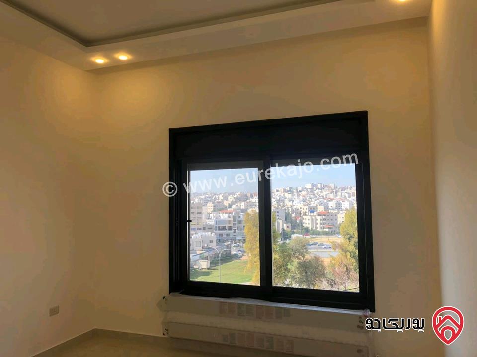 شقة فارغة أرضية مساحة 100م للايجار في عمان - الرابية