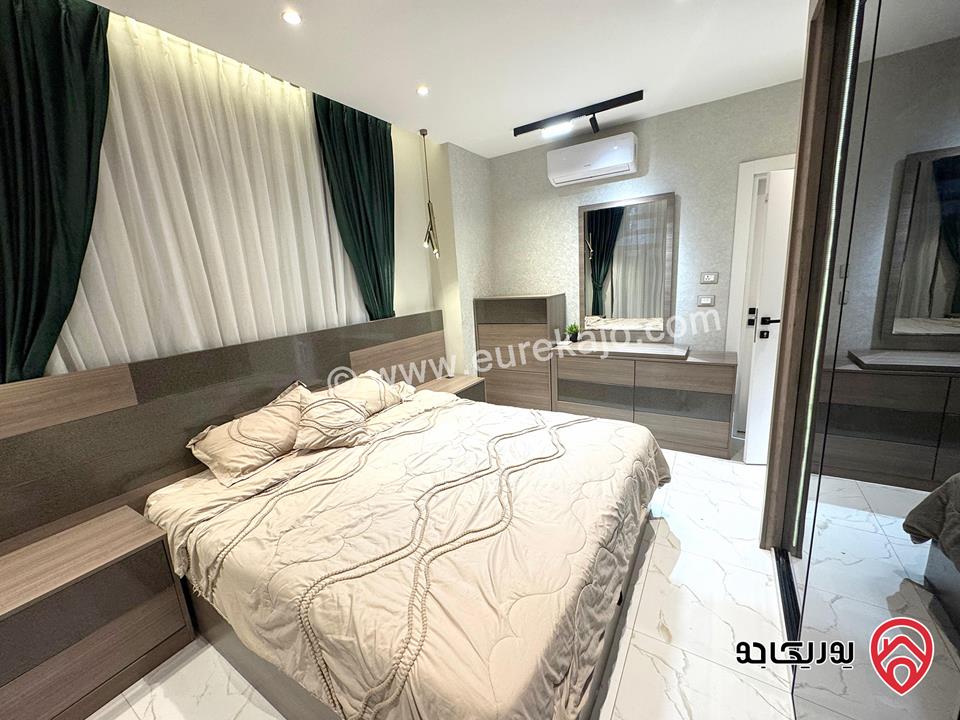 شقة شبه أرضية مساحة 135م داخلي مع حديقة 130م مفروشة بالكامل للايجار في عمان - عبدون