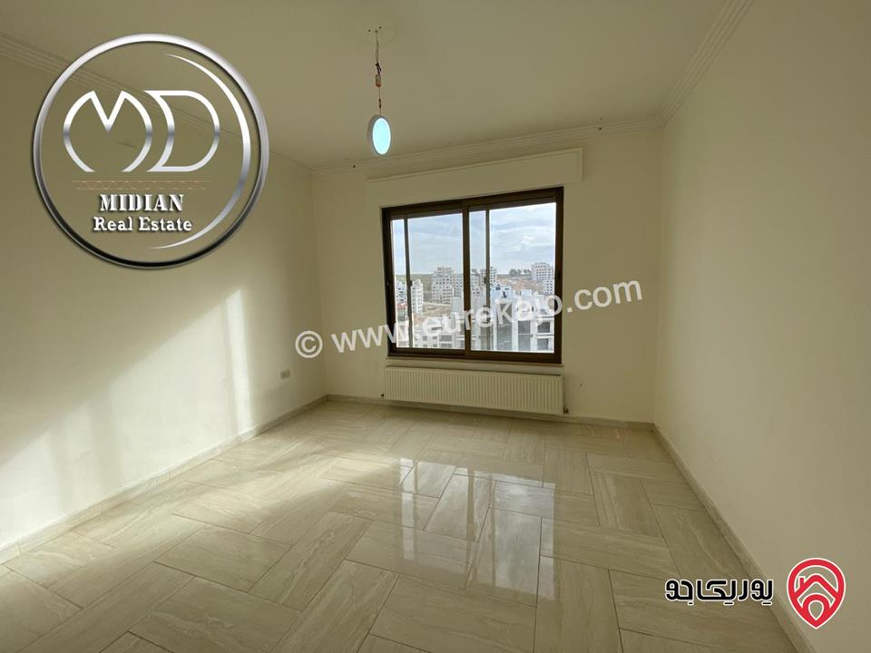 شقة فارغة للايجار في عمان - دير غبار مساحة 190م طابق اول تشطيبات سوبر ديلوكس اطلالة جميلة