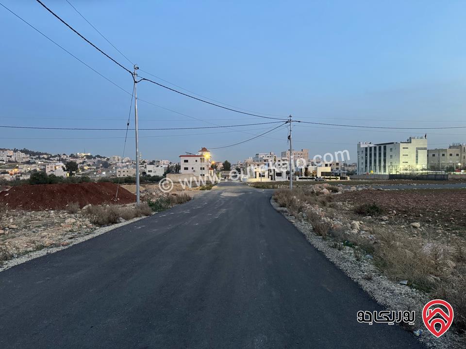 أرض سكنية واسعة مساحة 750م للبيع في عمان - شفا بدران