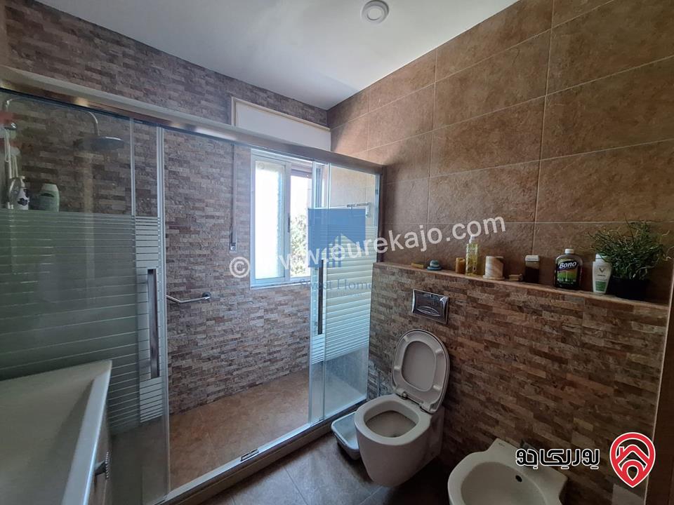 شقة طابقية طابق اول 250م للبيع في عمان - الصويفية