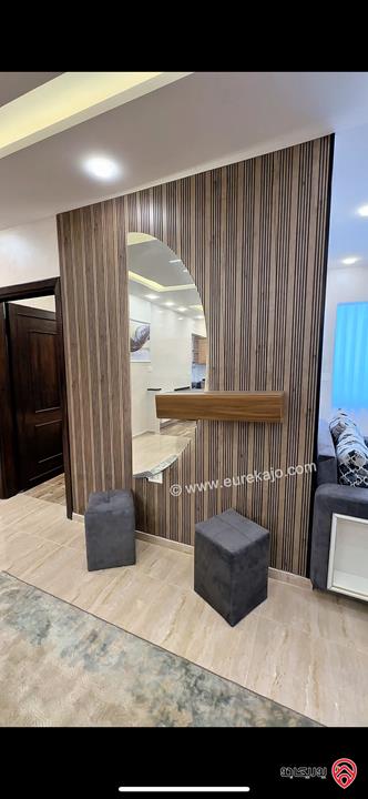 شقة طابق ثالث مساحة 108م للبيع في عمان - عبدون