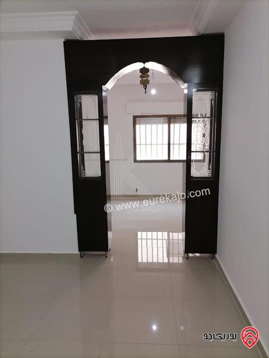 شقة طابق ثاني مساحة 109م مميزة للبيع في عمان - ضاحية الرشيد