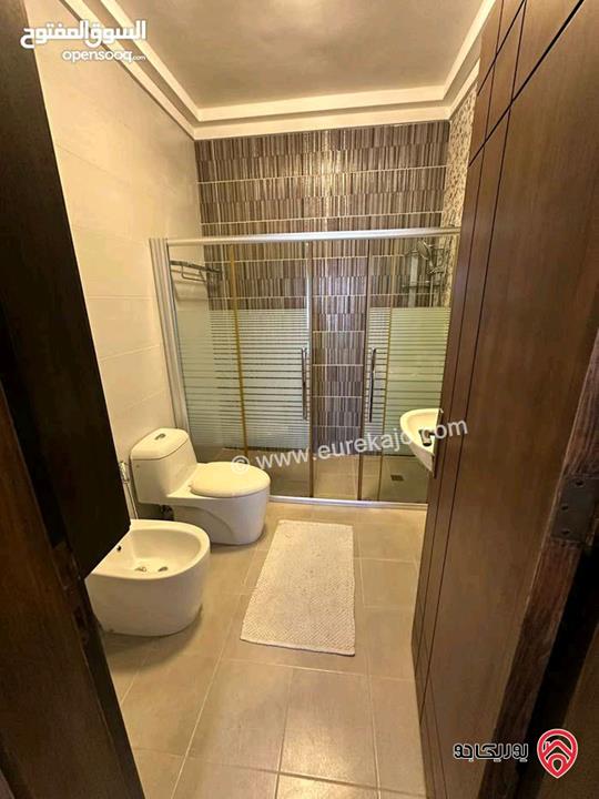 شقة مفروشة طابق ثالث مع روف مساحة 290م للايجار في عمان - طريق المطار