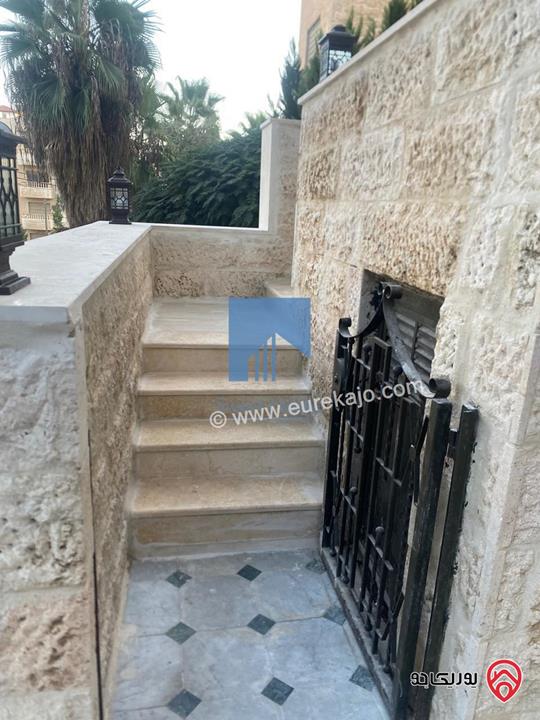 شقة أرضية مميزة للبيع في دير غبار - قرب جونيا 171م مع ترس 15م تشطيب سوبر ديلوكس بسعر مغري