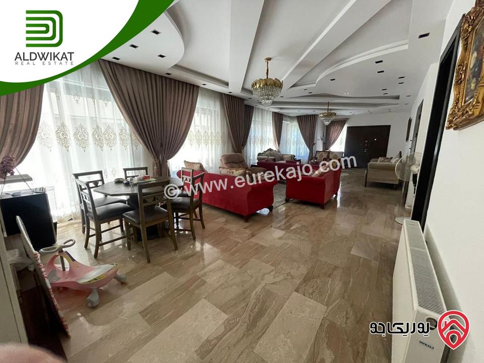 شقة ارضية دوبلكس للبيع في عمان - ام السماق مساحة 350م ومساحة الحديقة 50 و الترس 55م موقع مميز