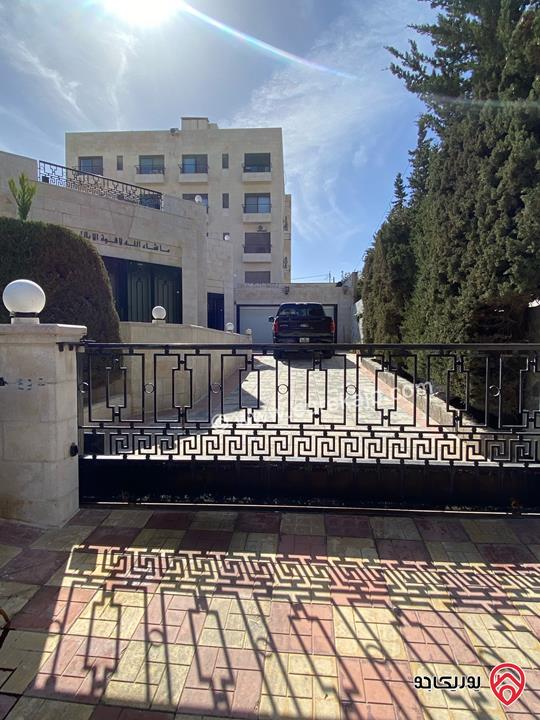 ڤيلا فاخرة مساحة 350م على أرض 891م للبيع في عمان - ضاحية النخيل