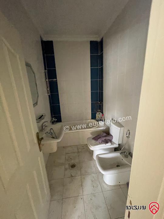 شقة طابق ثالث مساحة 150م للايجار مفروشة في عمان - الجبيهة أم زويتينة بالقرب من جامعة العلوم التطبيقية