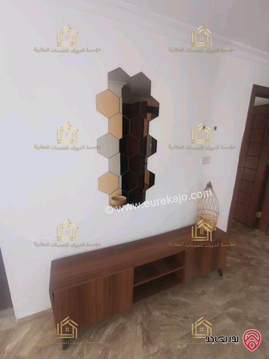 شقة فارغة طابق ثاني مساحة 110م للإيجار في عمان - الرابية 