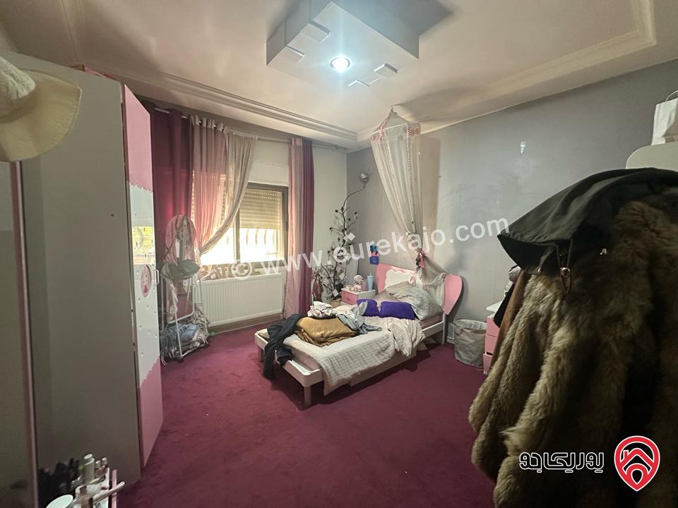 شقة مميزة مساحة 150م داخلي و 140م خارجي للبيع في عمان - ضاحية الرشيد - قرب مدارس ريتال