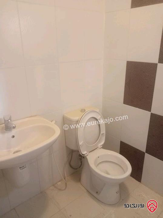 شقة مساحة 150م طابق ثالث للبيع في عمان - طبربور