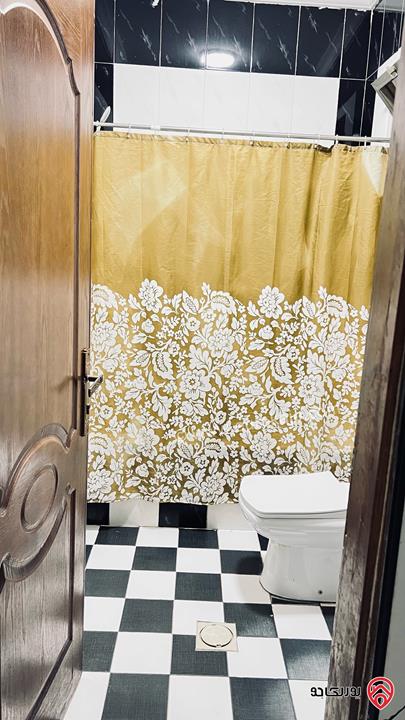 شقة مفروشة مساحة 110م داخلي و 40م خارجي للايجار في عمان - ضاحية الياسمين