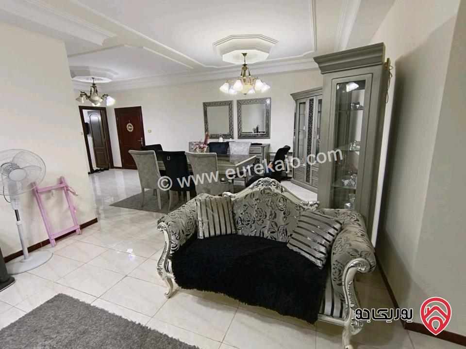 شقة مساحة 184م داخلي و 70م خارجي للبيع في عمان - مرج الحمام دوار البكري