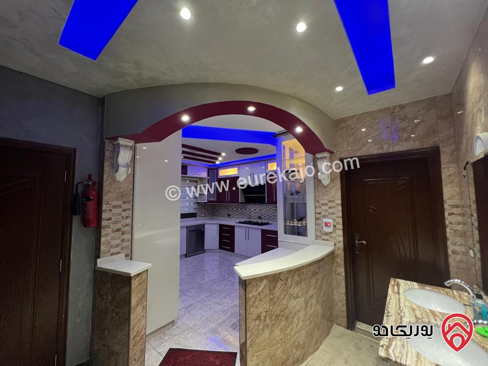 فيلا دوبلكس مساحة 550م على أرض 1030م للبيع في عمان - ضاحية الأمير علي طريق المطار 