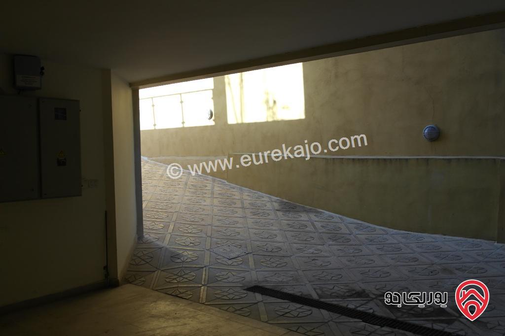 فيلا فارغة مساحة 650م على أرض 500م للايجار في عمان - عبدون