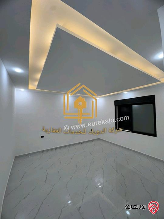 شقة جديدة لم تسكن مساحة 130م طابق اول للايجار في عمان - الجبيهة 