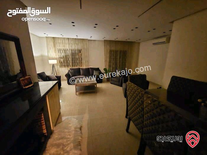 شقة فارغة مساحة 194م طابق ثالث للايجار في عمان - دير غبار