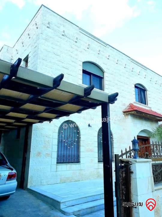 بيت مستقل مكون من طابقين 4 شقق على أرض 581م للبيع في عمان - طبربور