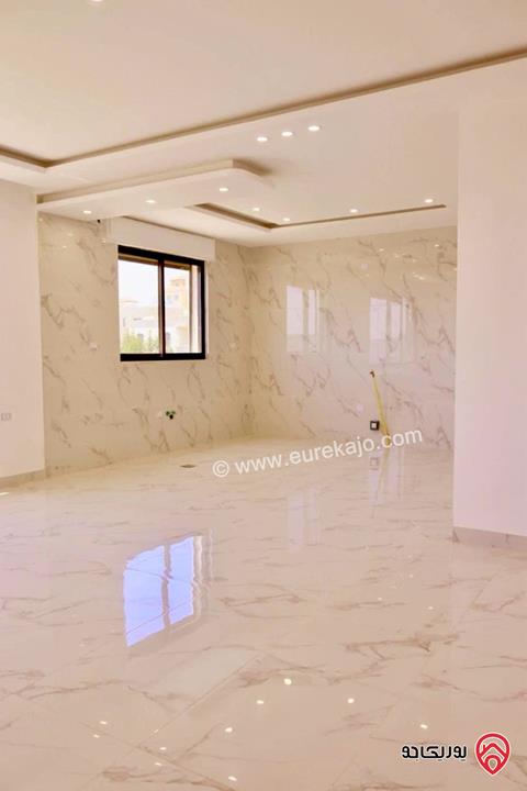 شقق فاخرة عادي و دوبلكس جاهزة للتسليم!**🏡 **مساحات تبدأ من 203 متر مربع في عمان - البيادر 