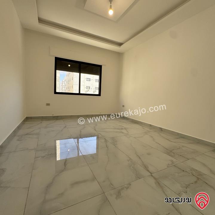 شقة فاخرة جدا بتشطيب عصري مساحة 115م للايجار من المالك مباشرة في عمان - البنيات خلف جامعة البتراء 