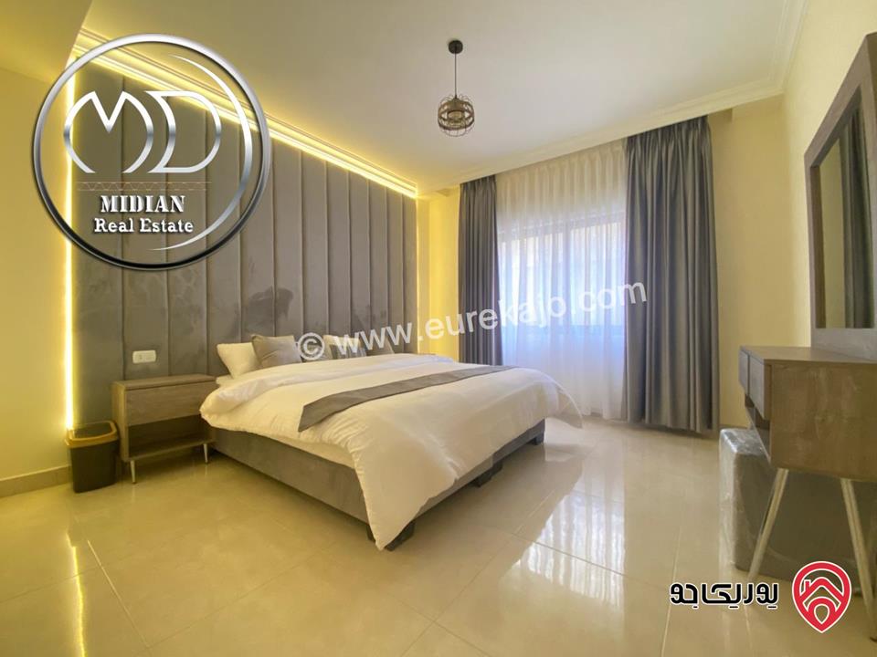شقق مفروشة فاخرة للايجار في عمان - أجمل مواقع الجاردنز مساحات 100م تشطيبات وديكورات فندقية اطلالة جميلة