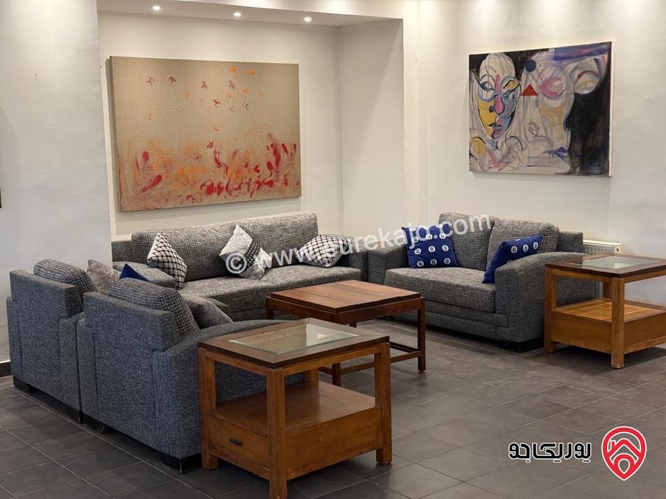 شقة سوبر ديلوكس أرضية مساحة 180م للبيع في عمان - جبل اللويبدة