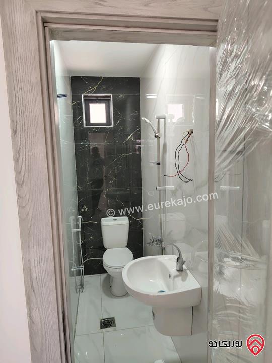 شقه سوبر ديلوكس طابق ثالث مع روف مساحة 187م للبيع في عمان - البنيات دفعة واقساط