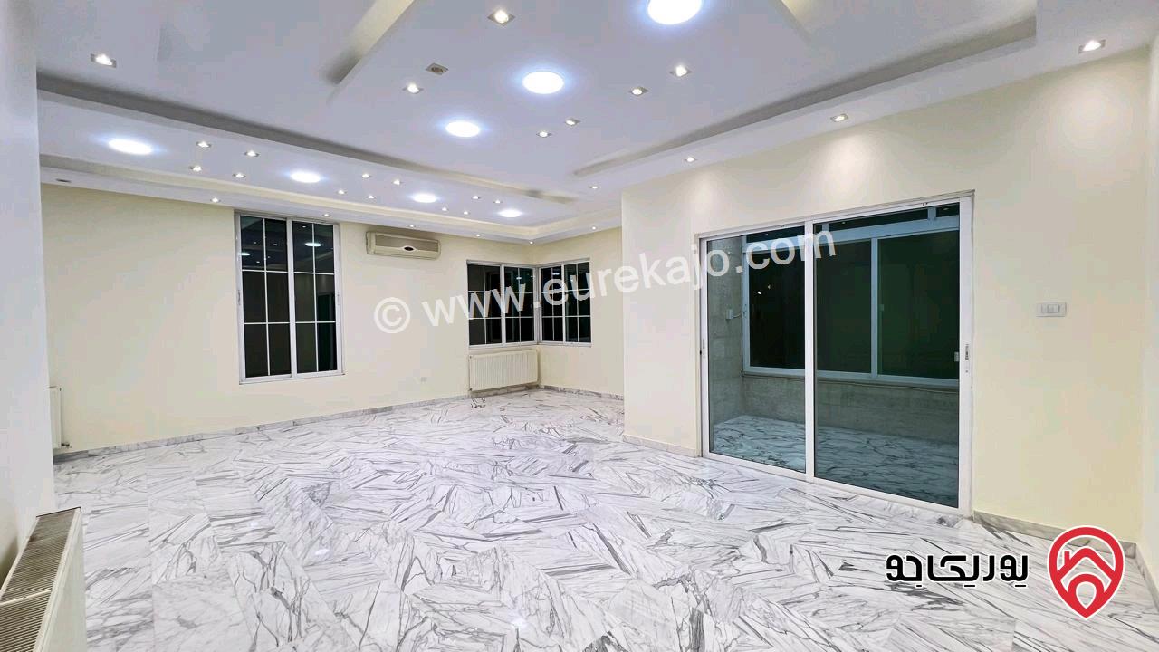 شقة مساحة 191م طابق أول للبيع في عمان - الرابية