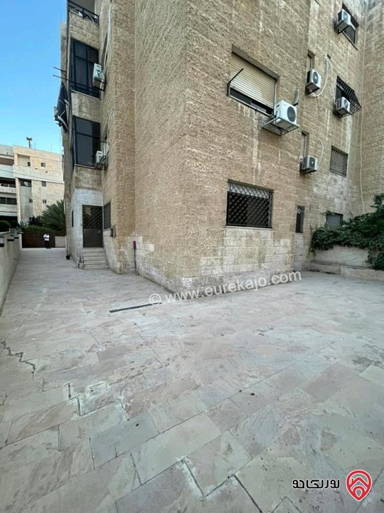 شقة أرضية مساحة 166م داخلي و 250م خارجي للبيع في عمان - الشميساني