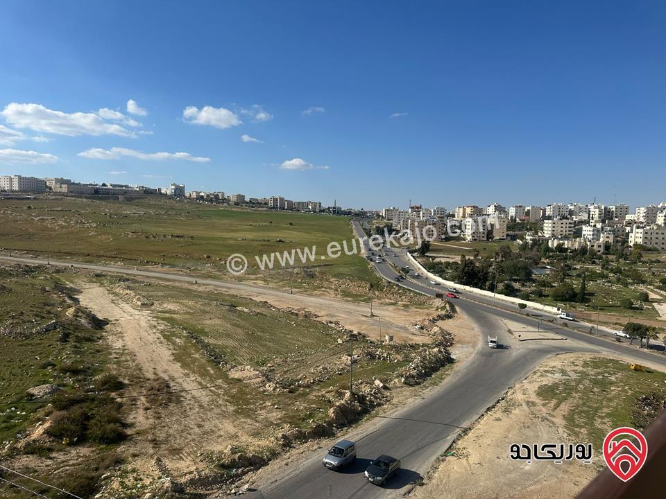 شقة فاخرة طابق ثالث مع روف دوبلكس مساحة 255م بإطلالة خلابة للبيع في عمان - شفا بدران خلف جامعة العلوم التطبيقية