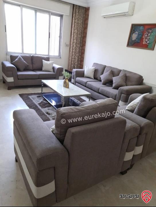 شقة مفروشة شبه أرضية مساحة 230م للايجار في عمان - عبدون