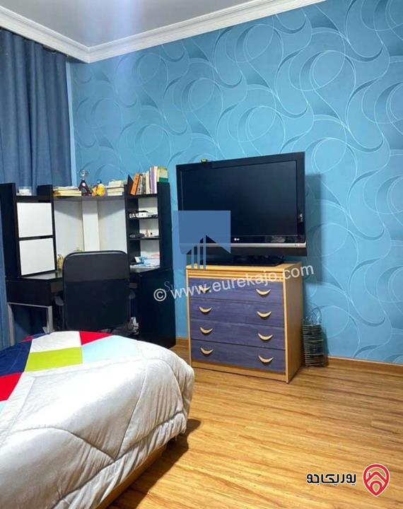 شقة طابقية مميزة للبيع في عمان - أم السماق - خلف سامح مول طابق ثاني 240م تشطيب سوبر ديلوكس