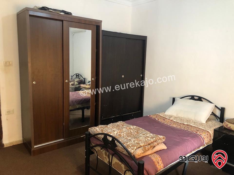 شقة طابق أول مساحة 120م للايجار مفروشة في عمان - الجبيهة