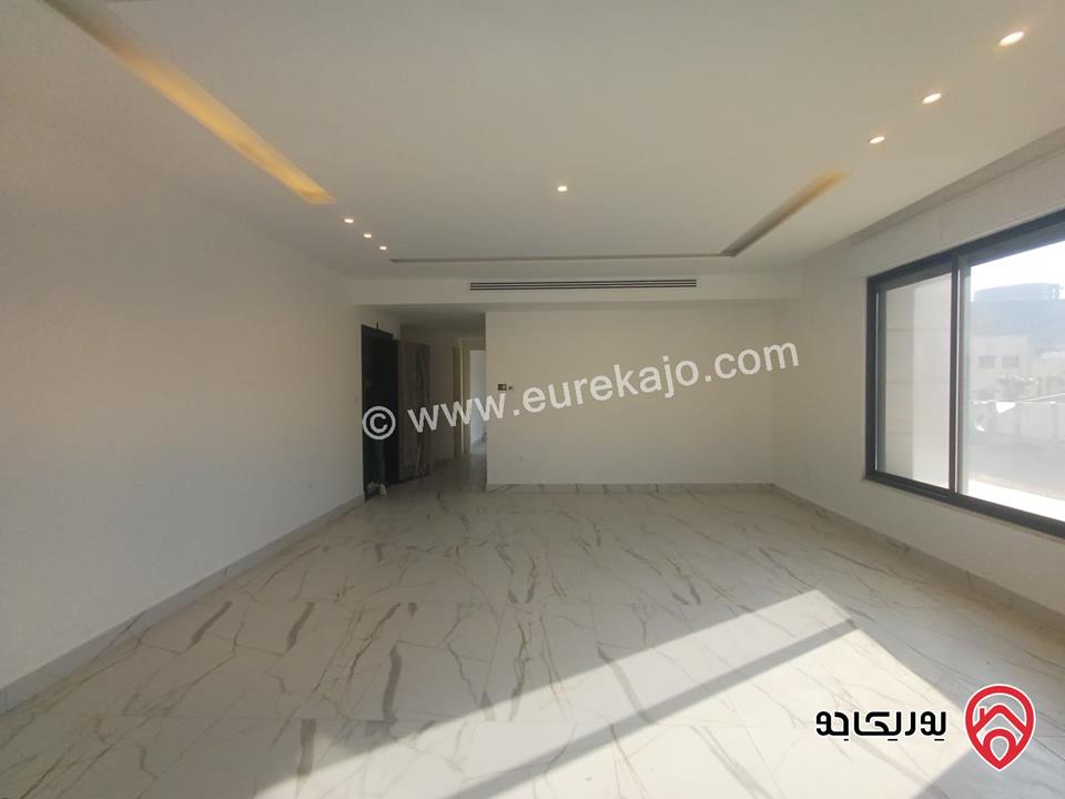 شقة مساحة 255م طابق ثاني للايجار في عمان - أم السماق