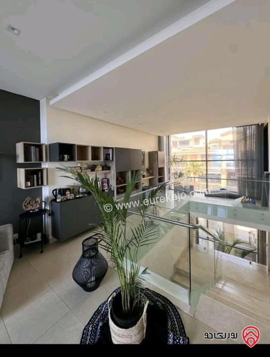 فيلا مساحة 478م على أرض 500م للبيع في عمان - الظهير