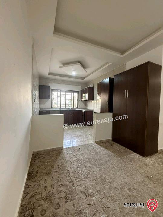 شقة أرضية مساحة 120م داخلي و 120م خارجي للبيع في عمان - مرج الحمام