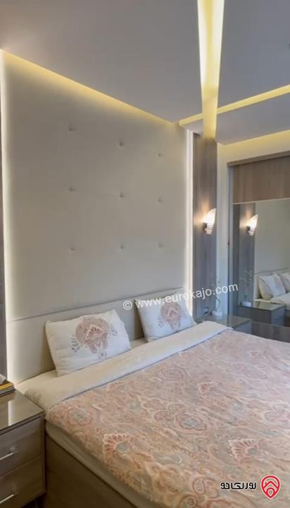 شقة طابق ثالث دوبلكس مساحة 230م للبيع مفروشة في عمان - دير غبار 