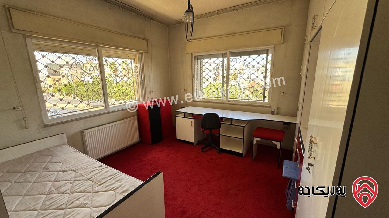 شقة مساحة 235م طابق ثاني للبيع في عمان - دير غبار 