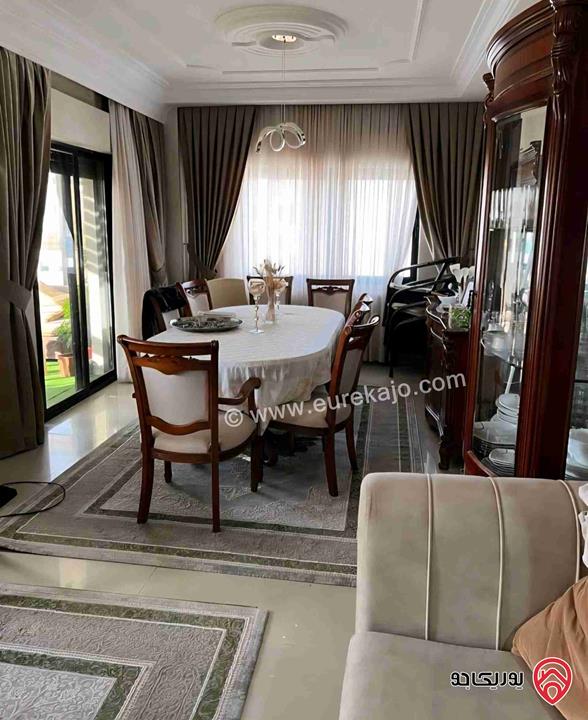 شقة طابق ثالث مساحة 175م للبيع في عمان - خلدا 